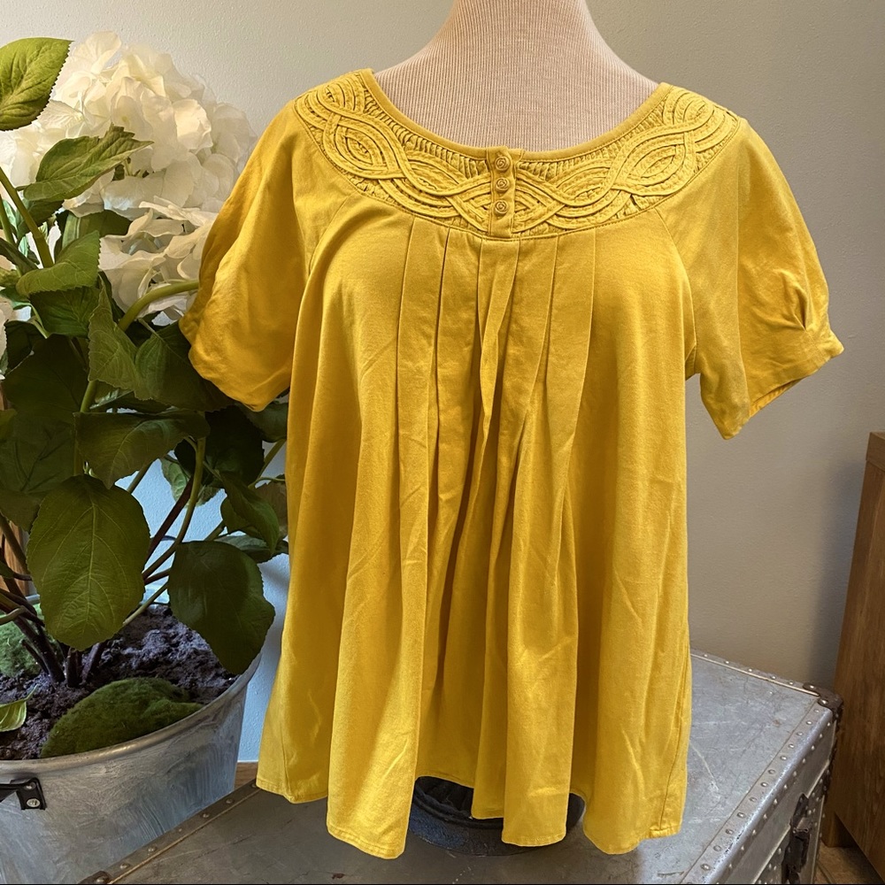 Anthropolgie Deletta mustard top